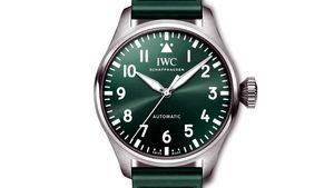 El verde está de Moda y llega el nuevo reloj de aviador Racing Green de 43mm de IWC