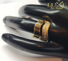 Cargar imagen en el visor de la galería, Anillo doble de oro amarillo y diamantes
