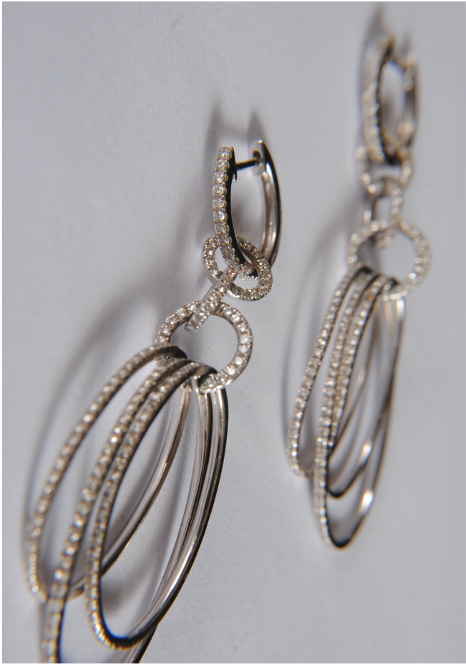 Argollas de oro blanco con diamantes